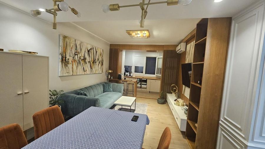 APARTAMENT MOBILAT LUX ZONA  INEL 1 - 2