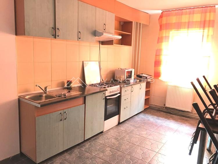 | Apartament 3 camere | 63 mp | Etaj intermediar | Zorilor - Pasteur | - 3