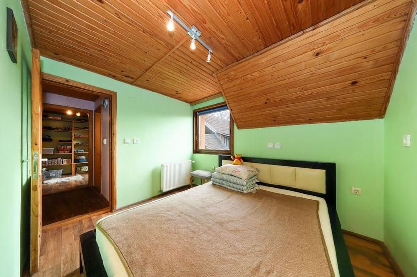 Casa de vanzare Rasnov + Spatiu Comercial | Teren 1062mp - 36