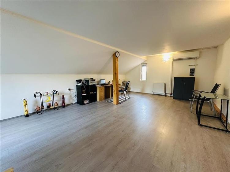 CASA P+M | TEREN 2200 MP | STRADA SOFIEI | ZONA DEALURI - 15