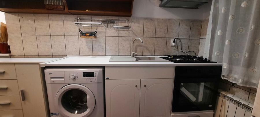 Chirie apartament 3 camere Marchian - 3