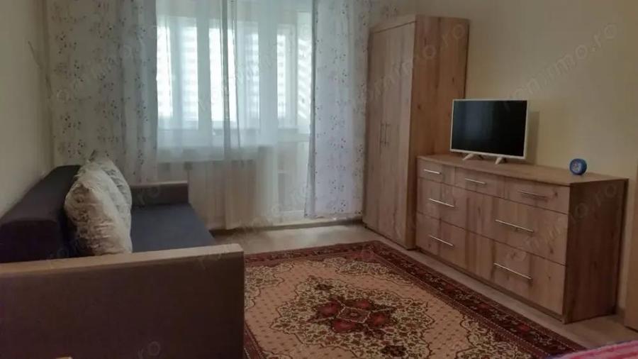 inchiriere garsoniera in zona Raul Doamnei - 4