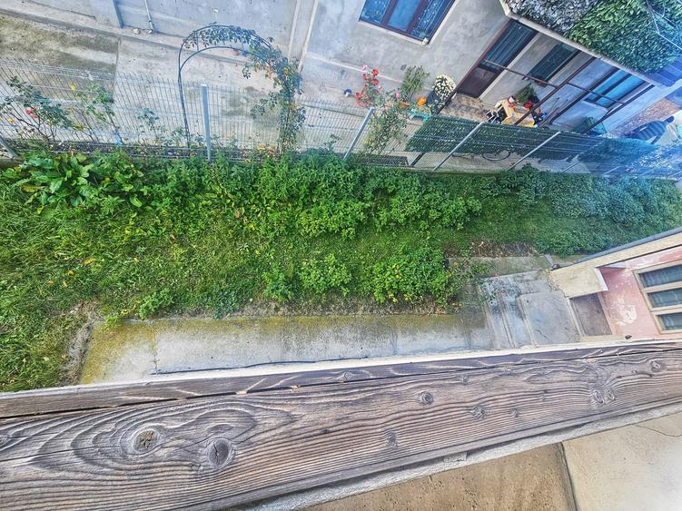 Exclusivitate! Casă cu teren generos în Sat Olteni, Com.Teișani - 46