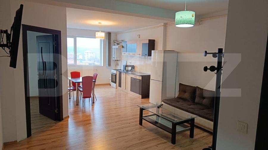 Apartament cu 2 camere semidecomandat, mobilat în Florești