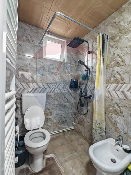 Casă / Vilă oportunitate cu 5 camere priveliste frumoasa - 15