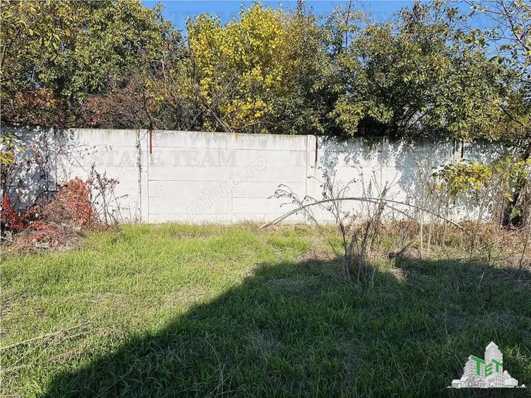 SUPER TEREN INTRAVILAN, 1872 mp, curte individuala si imprejmuita cu gard de beton, GIULESTI , str S - 8
