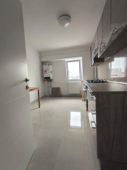Apartament 3 camere – Nicolina 1, lângă LIDL,etaj 5/8 - 1