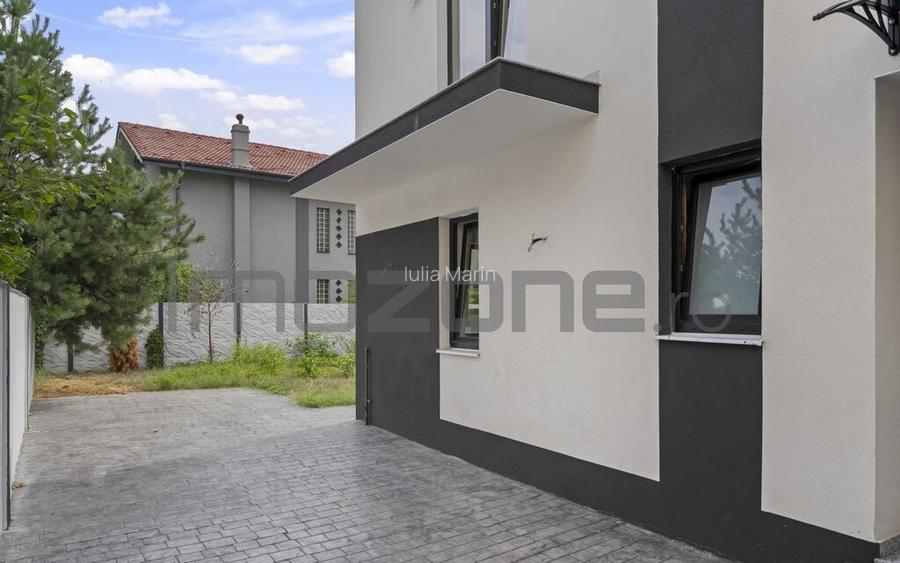 Casa cu 3 dormitoare + birou, curte ?i terasa generoas... Casa cu 3 dormitoare + birou, curte ?i terasa generoas...