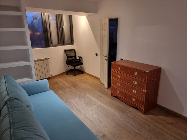 Inchiriez garsoniera Panduri - 1