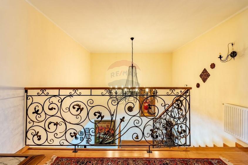 Casă / Vilă in Corbeanca, pe strada Laguna Albastra, langa lac - 24