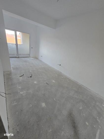 Apartament 2 camere Posibilitate de recompartimentare Baciu - 1