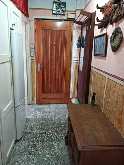 Vand apartament - Caransebes - 50.000 euro/negociabil - 1