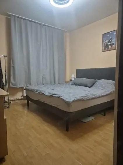 Apartament 3 camere parter decomandat, 67,7 mp, mobilat metrou - 1