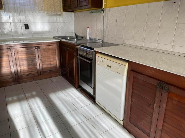 Casa in Ungaria la 15 km de vama Bors - 4