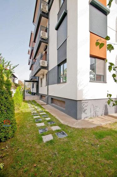 Trei camere, doua dormitoare in bloc nou Mazepa parcare demisol - 16