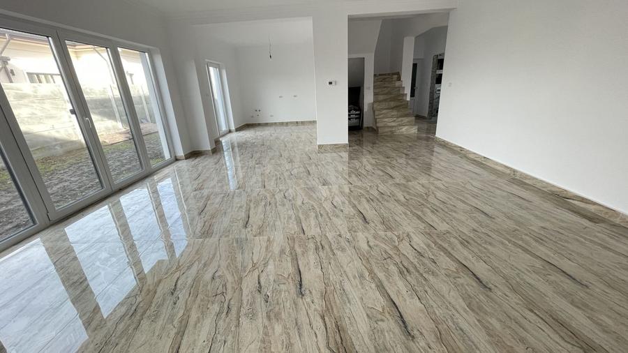 Casa de familie in zona rezidentiala - 5