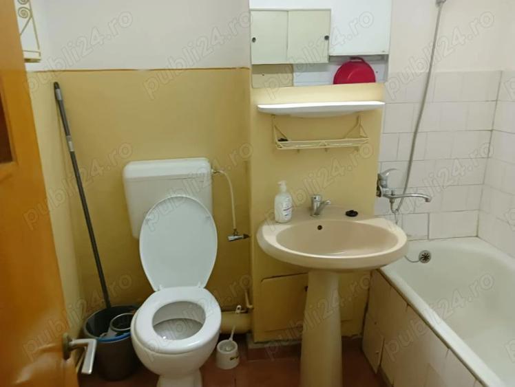 Garsoniera spa?ioasa, 38 mp, calduroasa - 8