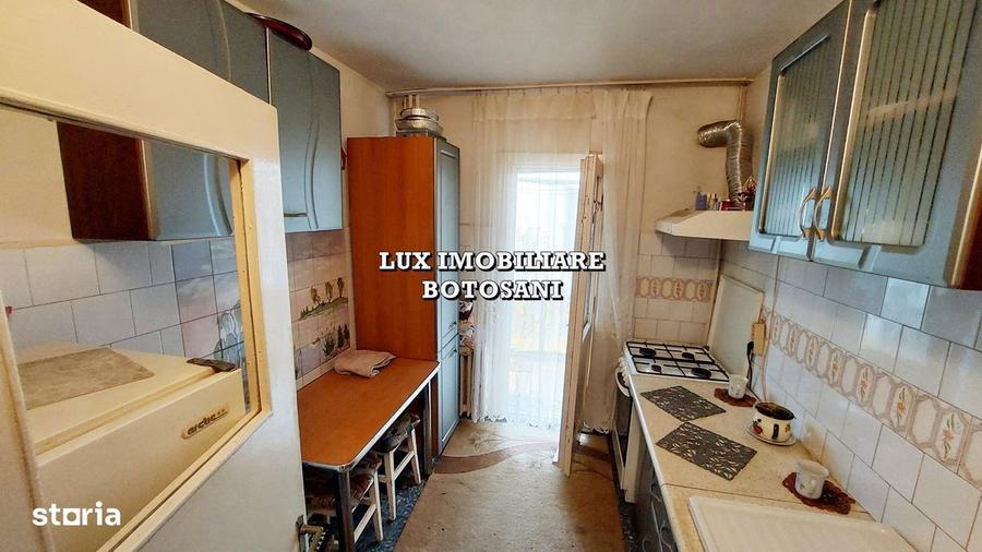 Apartament 2 camere, etaj 1, zona Liceului Sportiv - 4