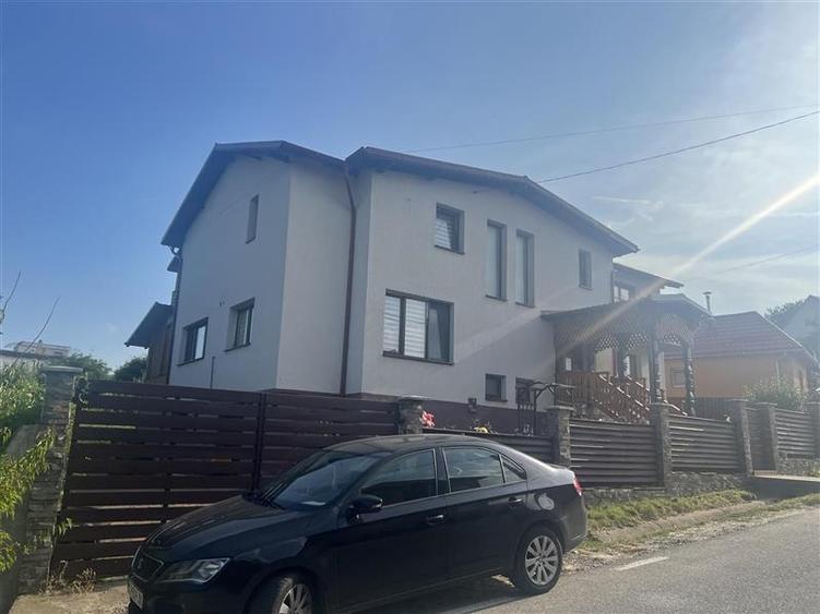 Casa D+P+E zona frumoasa Feleacu cu 1000 mp teren Comision 0% - 1