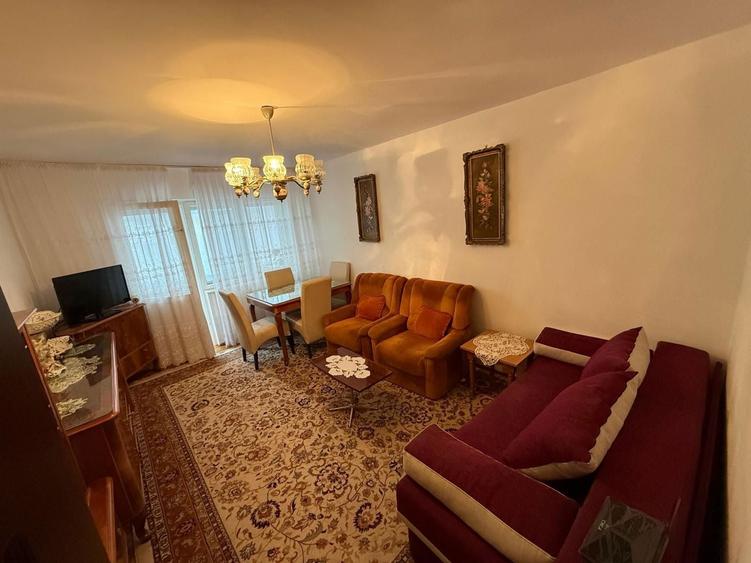 Apartament de vanzare - 1