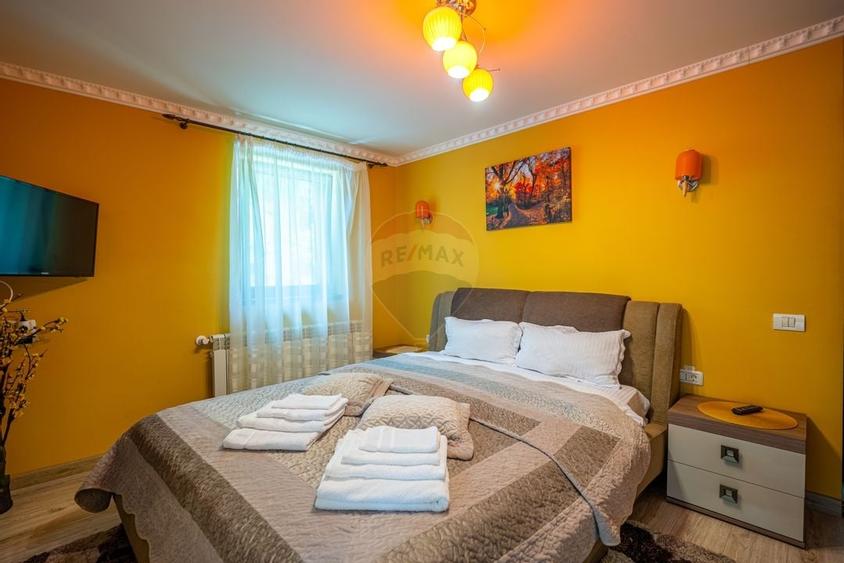 Vila moderna cu 2 corpuri in Busteni | Ideala pentru turism - 15