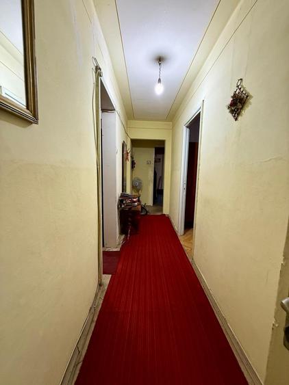 Tătărași - Posta , apartament 4 camere , decomandat , etaj 1 - 9