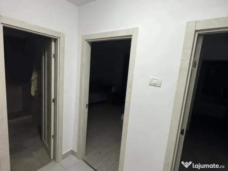 Garsoniera Confort Sporit Etaj 1 - Zona Burdujeni - 1