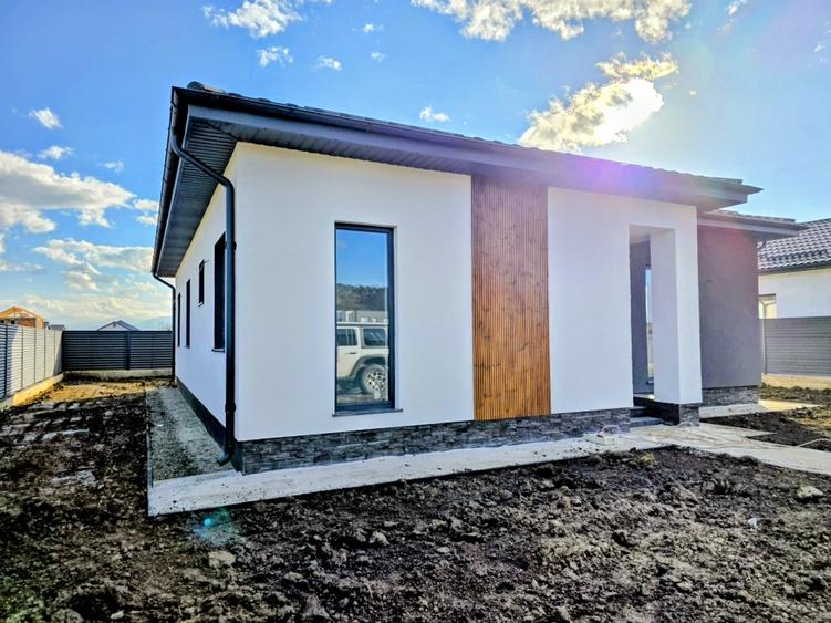 Casa individuala cu 4 camere, zona Livada, Dealul Lempes - 16