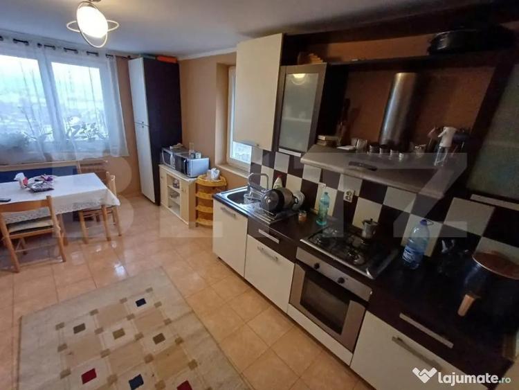 Casa cu 6 camere, 420 mp + 10 arii teren, - 17