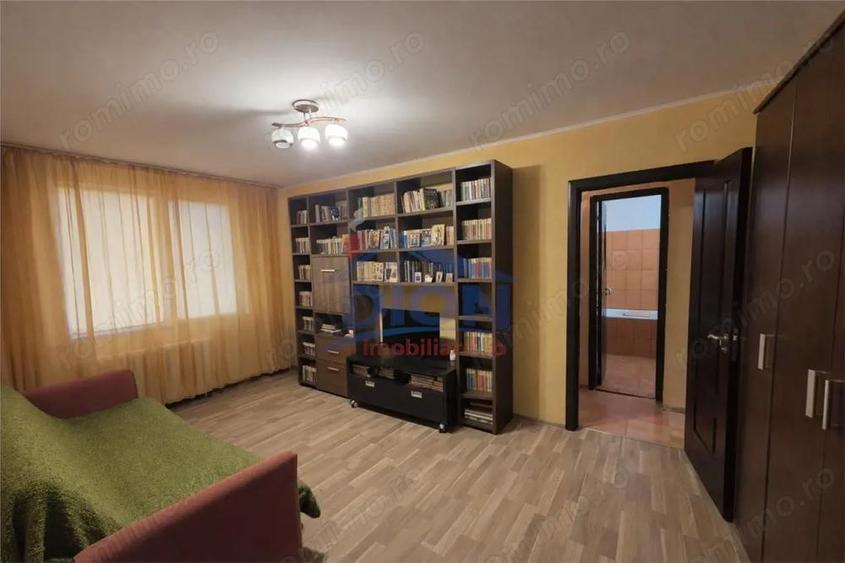 APARTAMENT 3 CAM, PIATA SUDULUI SUN PLAZA OLTENITEI - 1
