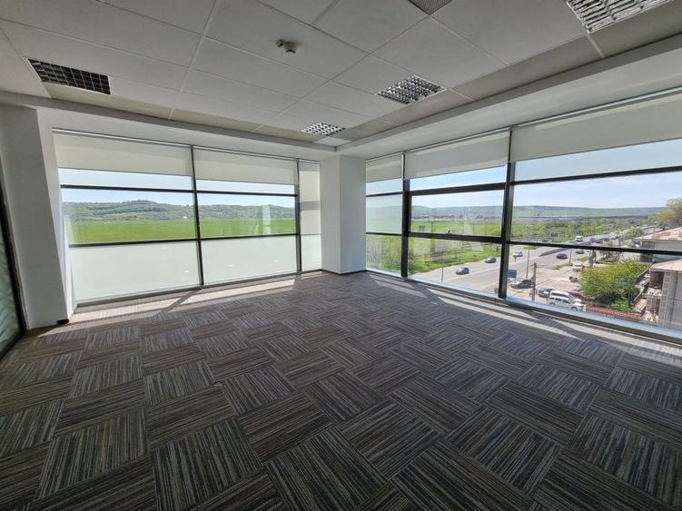 Spații de birouri clasa A de inchiriat, Pacurari, zona Mall Moldova- COMISION 0% - 11