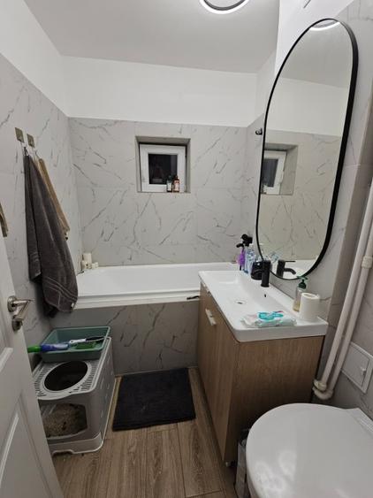 TINERETULUI MAXIM 7 MINUTE METROU - 7