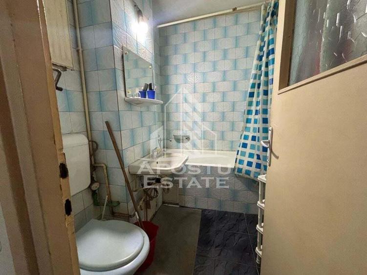 Apartament decomandat cu 3 camere, zona Dambovita - 11