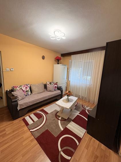 Apartament cu 2 camere nedecomandat în Central