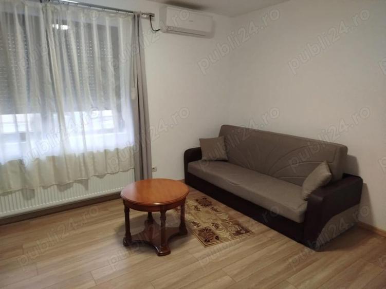 Inchiriez apartament 2 camere - 1