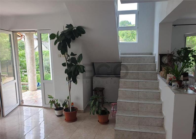 RECO Casa de cu etaj, Zona Dealuri, Oradea - 3