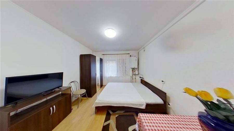 TUR 3D! Garsoniera practica,Central: vis-a-vis de Universitatea Transilvania,Bra - 3