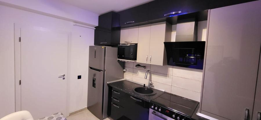 Inchiriez garsoniera Platinum residence - 6