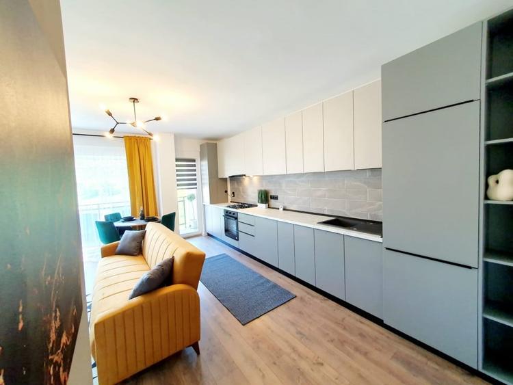 De inchiriat apartament de 3 camere in Floresti - 2