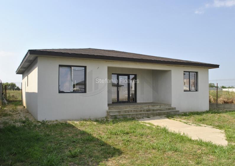 Casa pe un singur nivel I de I 5 camere I Tunari Casa pe un singur nivel I de I 5 camere I Tunari