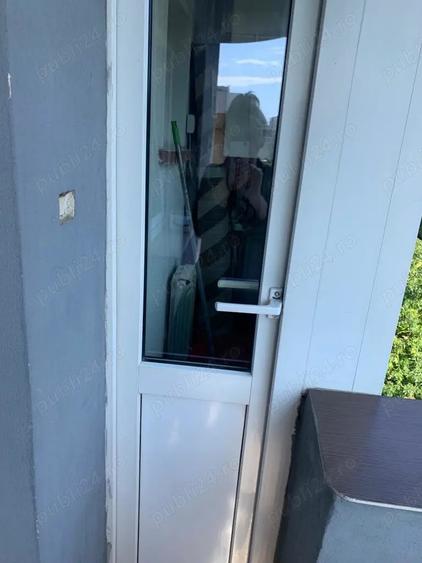 De vanzare Apartament 3 camere, direct proprietar - 2