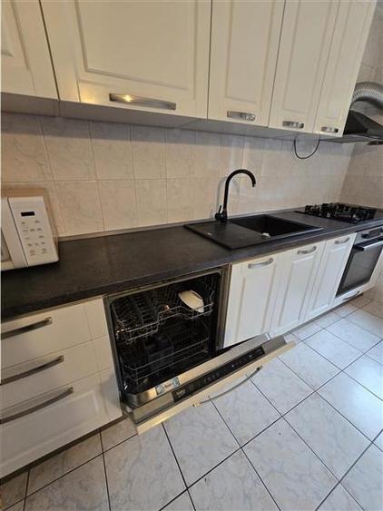 O CASA IN CARE LINISTEA DEVINE PARTE DIN VIATA DE ZI CU ZI - 7