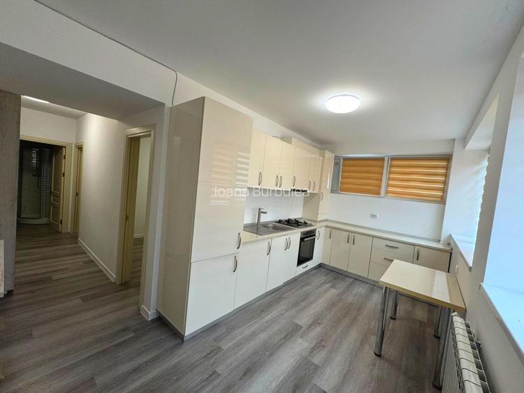 Apartament 2 camere decomandat - bloc nou - Bucșinescu