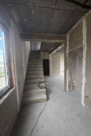 Vila curte, Domnesti 4 camere 2 bai curte 400 mp deschidere 20 ml zona centrala - 13