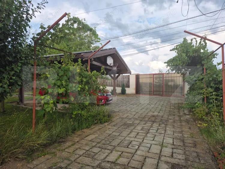 Vila de vanzare in Livezeni cu privelste deosebita, 970mp teren - 20