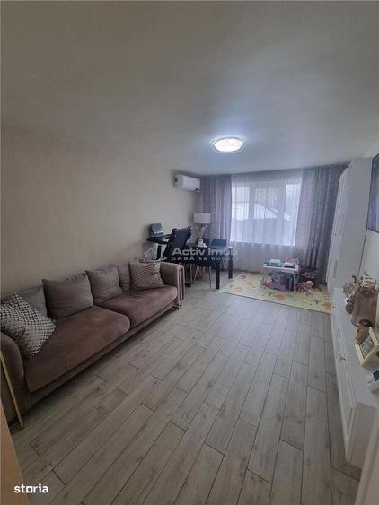 Apartament 3 cam et 2 decomandat renovat zona Colfescu - 16