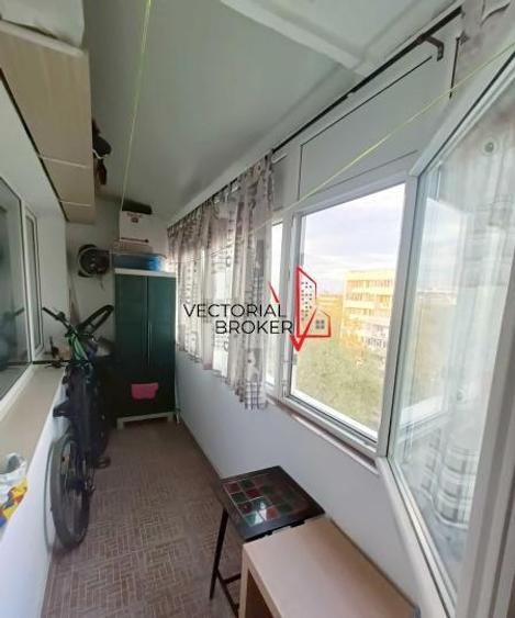 2 camere, semidecomandat, 50mp, bl.reabilitat, mobilat, Pta Muncii- Gh. Petrascu - 8