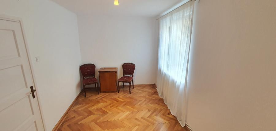 Vand apartament de 3 camere,etaj 1,zona Calea Dumbravii -Dioda - 4