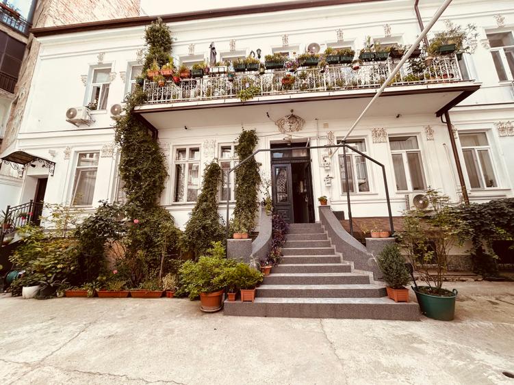 Universitate - apartament 2 camere renovat si mobilat , in vila istorica - 8