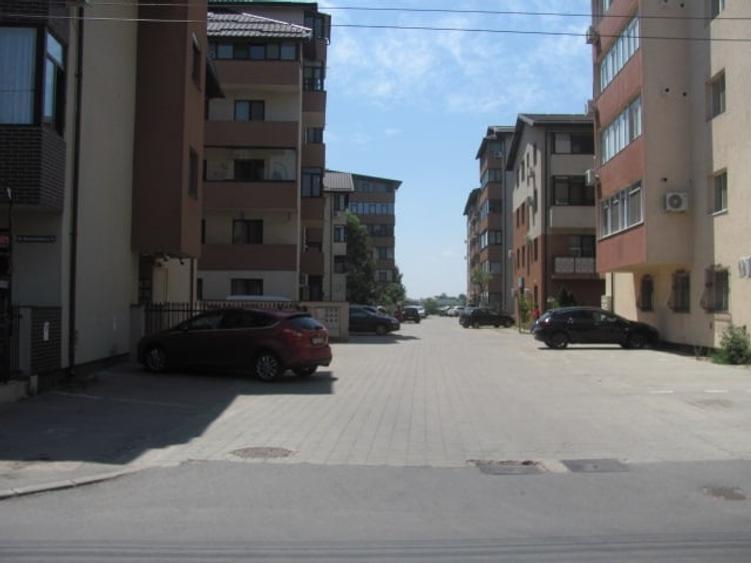 Bragadiru - Independentei, Strada Monumentului - 1